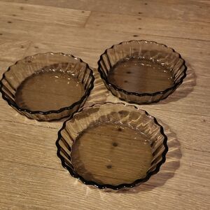 Arcopal Fluted Brown Glass Small Tart Dishes/ Quiche/ Flan -France Vintage Set 3